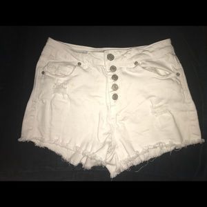 White short pants for summer!